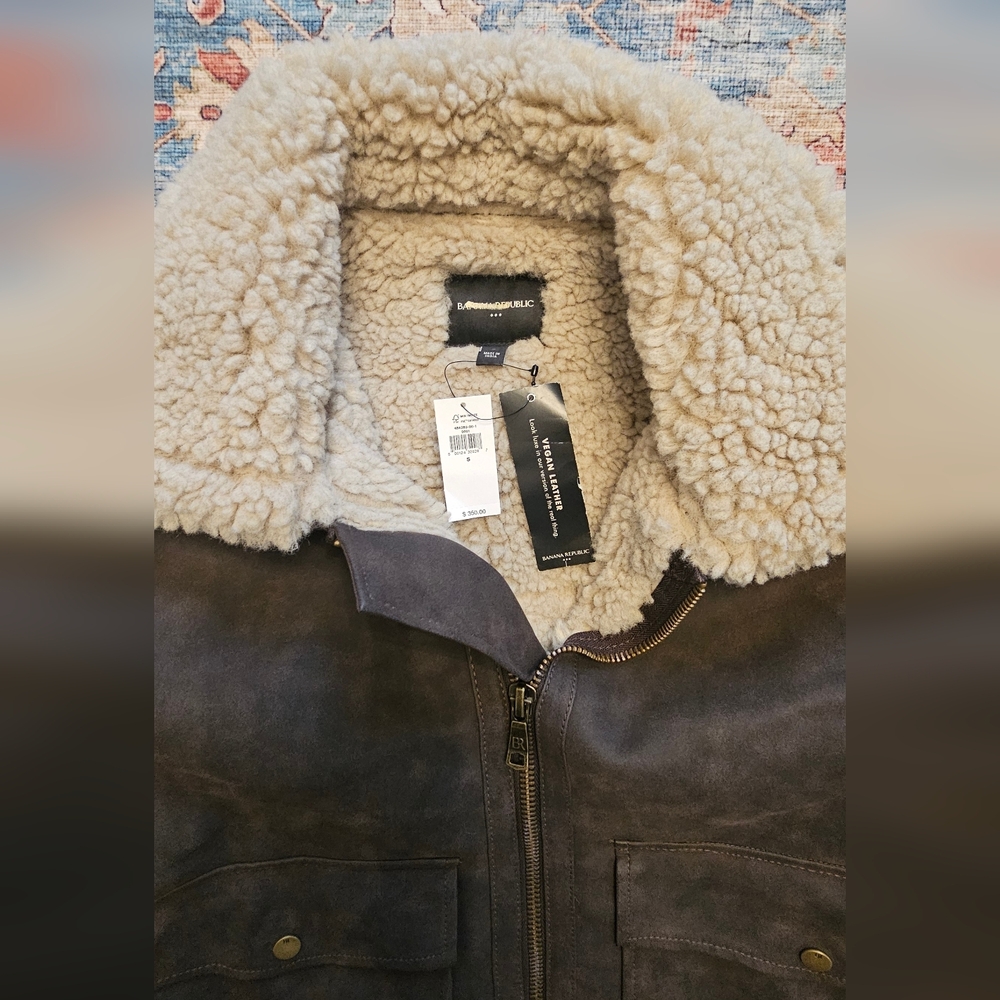 Banana Republic Brown Bomber Jacket with Tan Sherpa trim - Picture 3 of 6